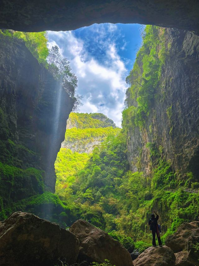 國家地理奇觀—漢中禪家岩天坑