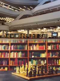 你非要去圖書館，圖書館到底有誰啊！