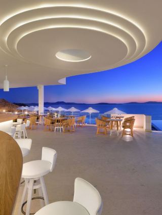 🌟 Mykonos Marvels: Anax Resort's Luxurious Charm 🌊✨