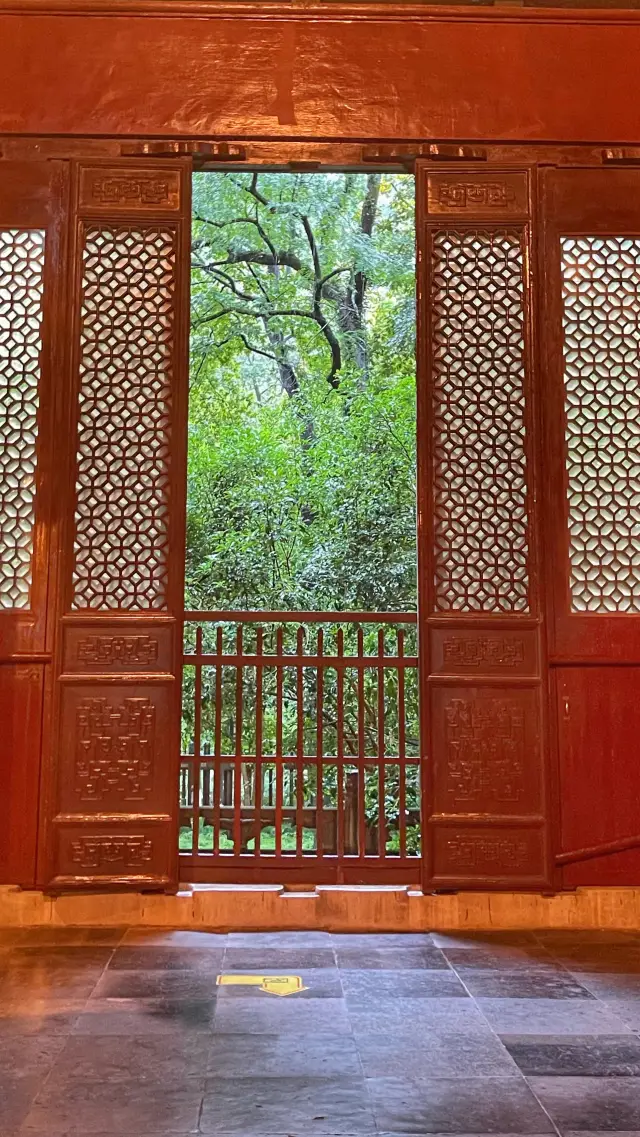 ลุงเล้งของน้องชายมาที่วัดหลิงอิงเป็นครั้งที่สอง