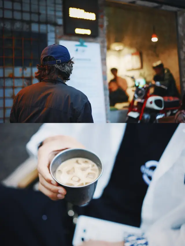 Today's Street Photography | Luzhou Uncle Cat's Cafe