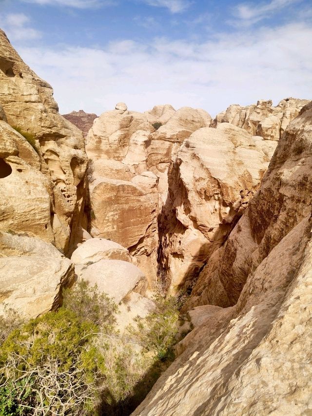 Little Petra: A Hidden Gem Next to Petra 🏜️✨