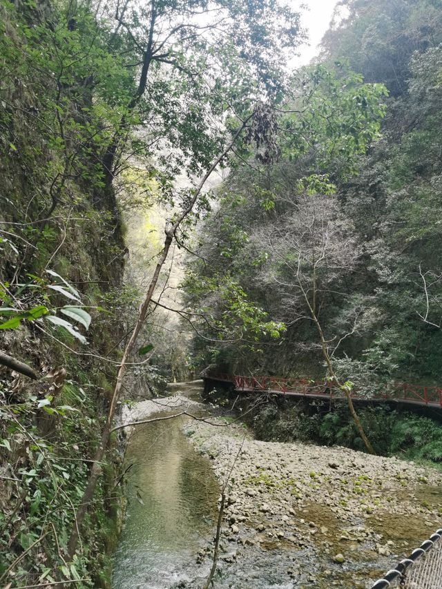 中壩大峽谷天然氧吧  陝西石泉縣遊