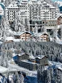 谷雪維爾六善酒店阿爾卑斯山的精緻小木屋