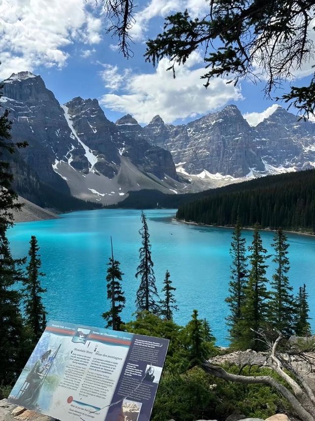 楓葉之邦景，自然妙筆繪山河