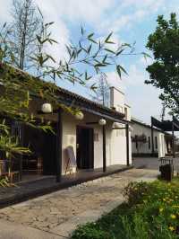 激浪後的寧靜 藏喺山腳下嘅私湯庭院