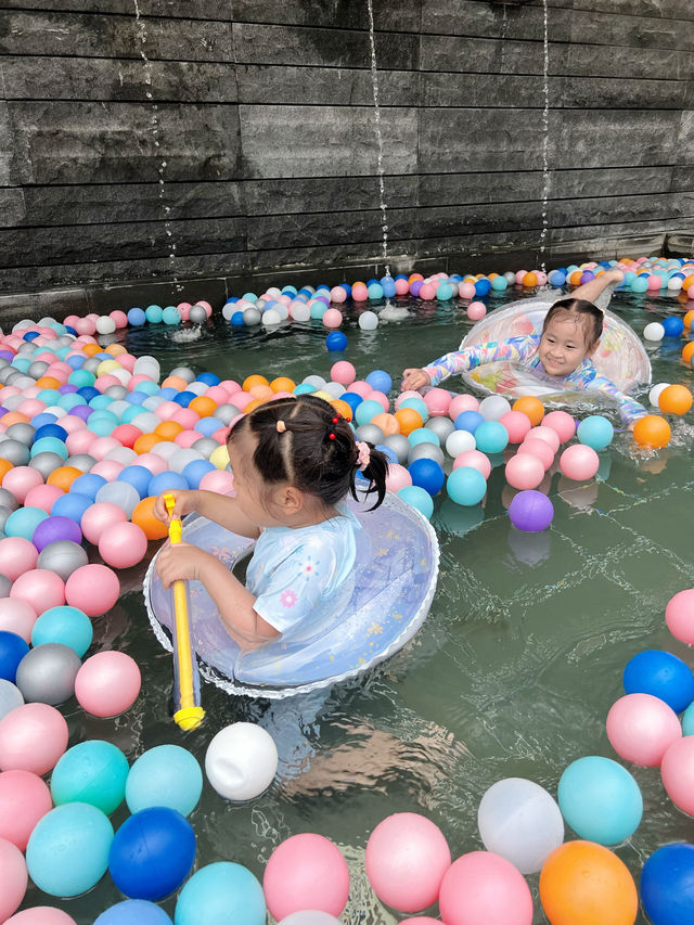 剛返嚟升級後嘅太陽島水上樂園後勁太大