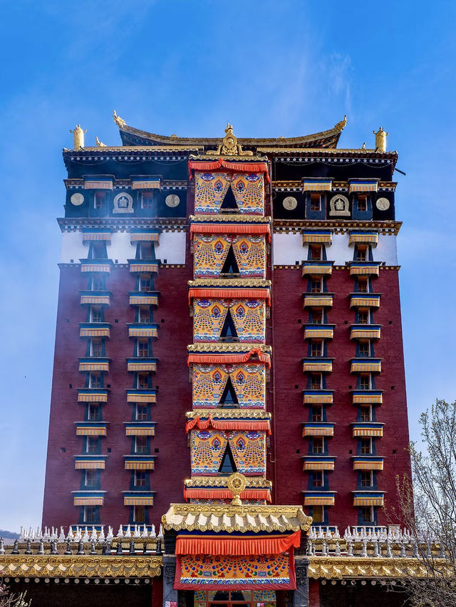 暮鼓晨鐘外，行走在信仰的脈絡中