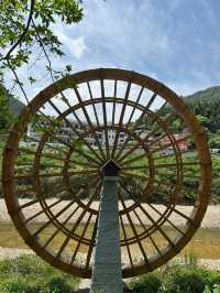 韶關必背瑤寨｜碧水青山映瑤寨 長鼓舞韻醉遊人