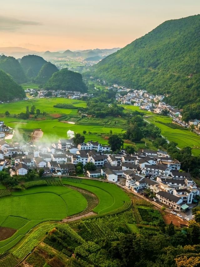 比瑞士更仙打卡絕美喀斯特詩畫之旅