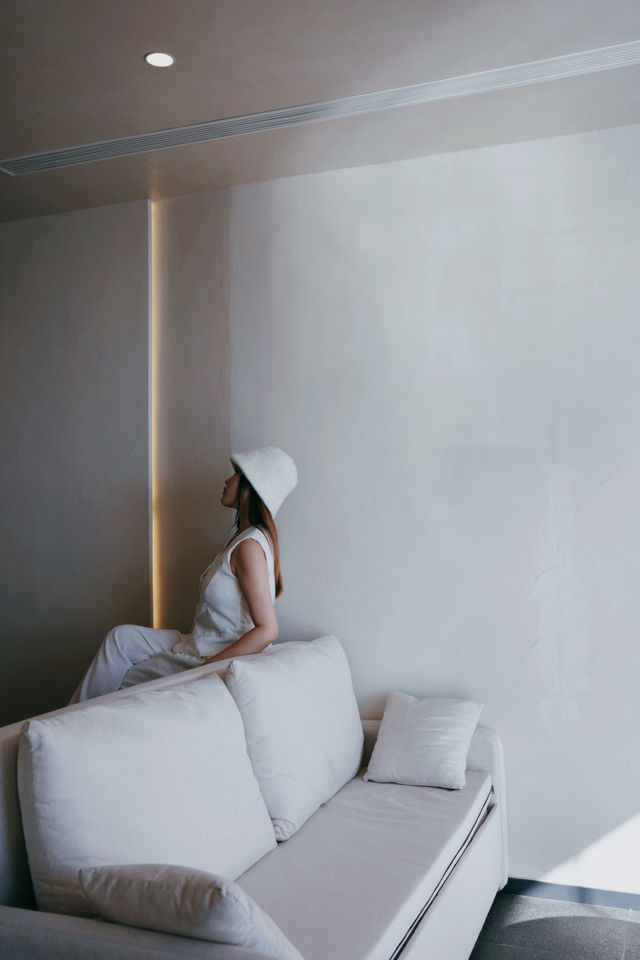 在這間面朝洱海的詫寂小院，我找到了消失的歲月