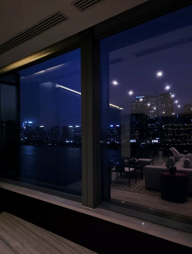 能看見東方明珠的酒店｜居於繁華之上，隱於喧囂之外