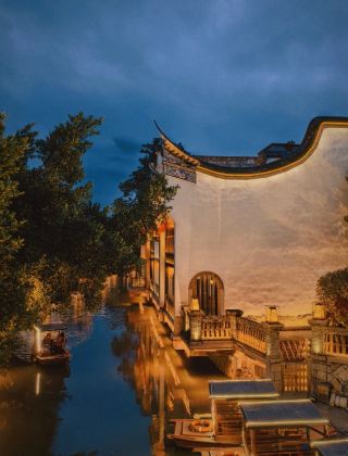 โรงแรมเกอลุนปู