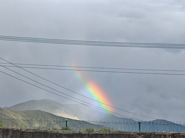 如家精選雪景與彩虹的邂逅