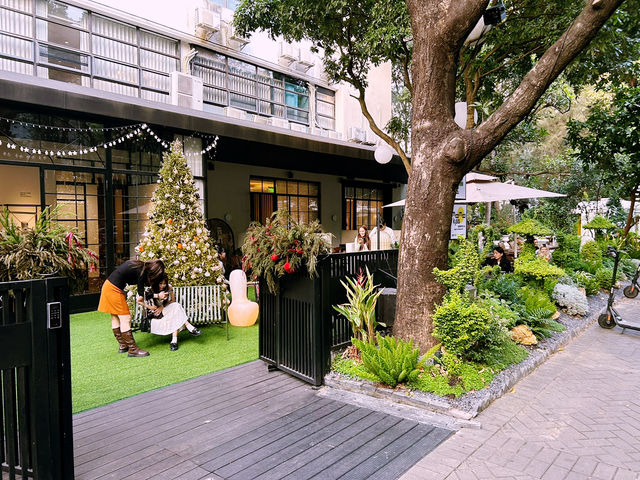 隨便一間店,都有它自己獨特的風景 隨便一間店,都有它自己獨特的風景