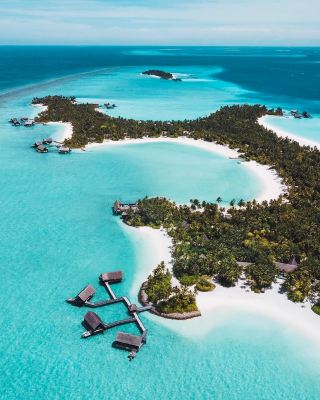 Maldives Private Island Legend, Dream of Escaping Earth