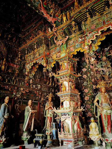 隰県の秘境】小西天懸塑芸術2000体の仏像が圧巻の全記録！ | Trip.com 隰県
