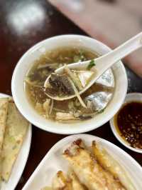 ［台北/大安］ 頂好紫琳蒸餃館｜去東區逛街不知道吃什麼 吃這個就對了！好吃又便宜 CP值超高💯 