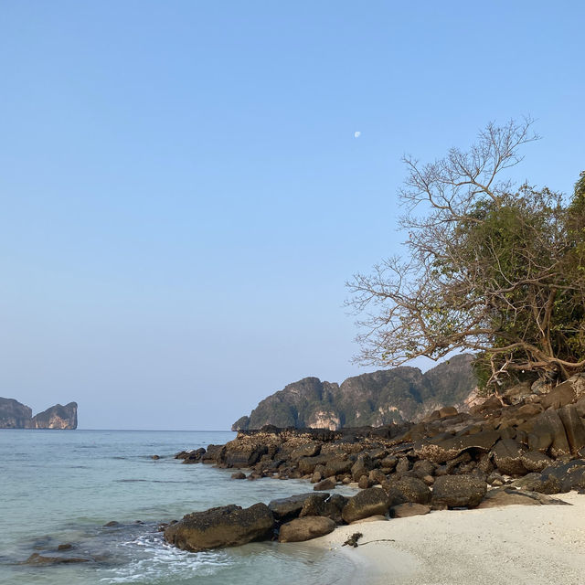 Hidden Long Beach - Phi Phi Island 
