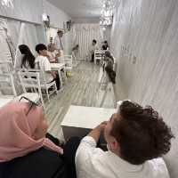 Make friends with an owl in this cafe!