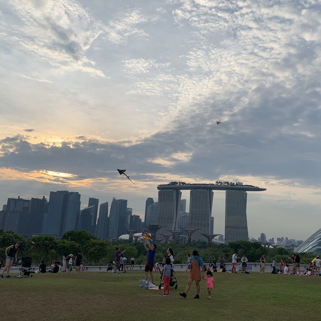 Catching sunset with 🇸🇬 skyline