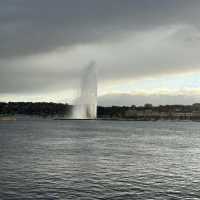 Spectacular Beauty: Geneva's Water Fountain