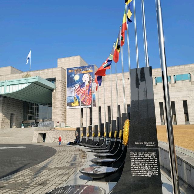 평화를 기원하는 마음으로 방문한 전쟁기념관