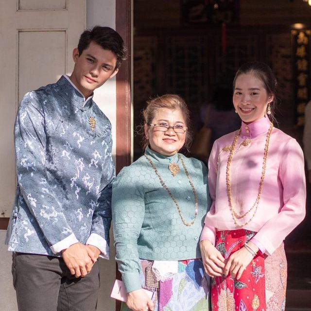 ถนนคนเดินย้อนยุคตะกั่วป่า กินขนม ชมเมืองเก่า