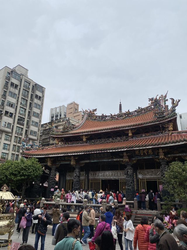 ⛩️วัดหลงซาน ไทเป