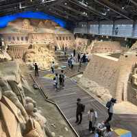 砂で世界旅行！？世界初、砂の美術館