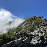 【山梨】山頂手前の絶景分岐、両俣小屋分岐