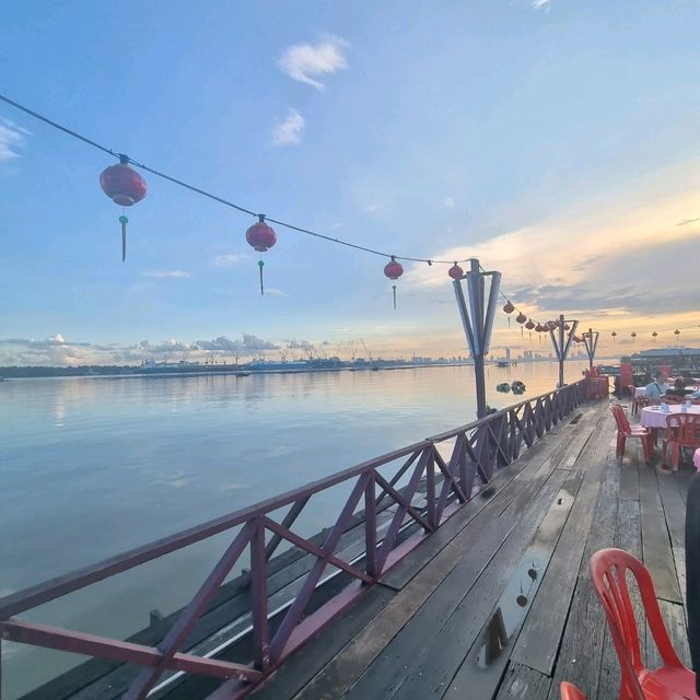 Seaside Dining With A View In JB 🌊🐚