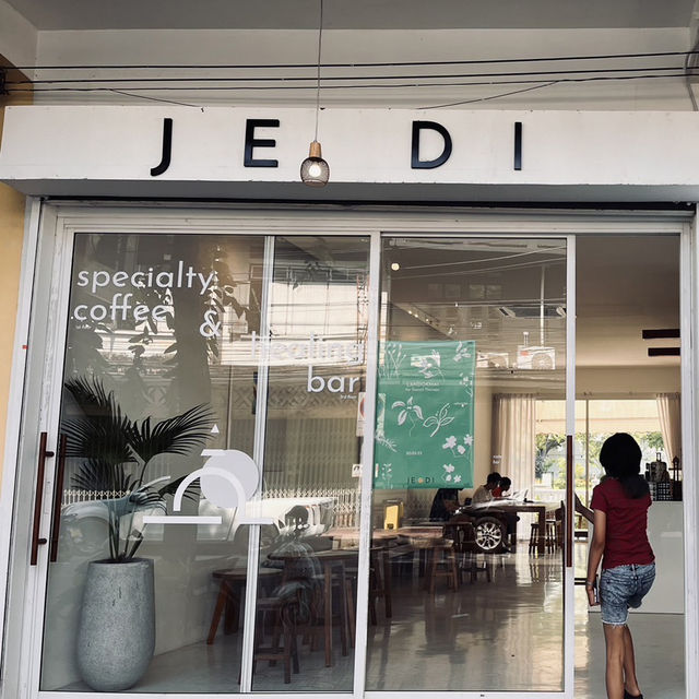 JEDI Café & Bar คาเฟ่ริมน้ำสไตล์ไทยร่วมสมัย📍