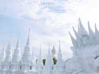 เที่ยวเจดีย์ร้อยยอด ณ วัดไผ่โรงวัว
