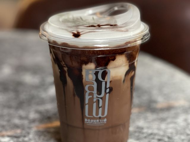 ร้านชิดลมค่าเฟ่ เชียงใหม่