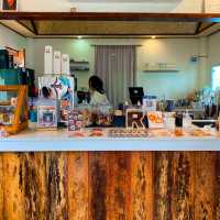 Cafe ริมทะเลบรรยายกาศดีฟุดๆ