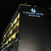 한옥마을뷰가 보이는 가성비갑 엔브릿지호텔