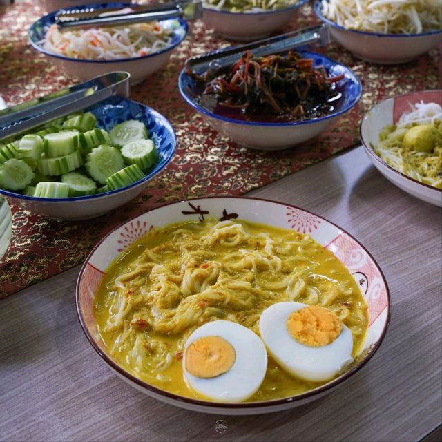 ขนมจีนอาอี๊- Kanomjeen A-EE 