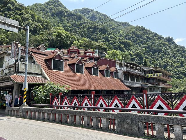 特色老街：烏來老街