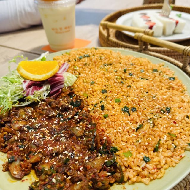 韓國濟州蜜柑🍊主題木系餐廳