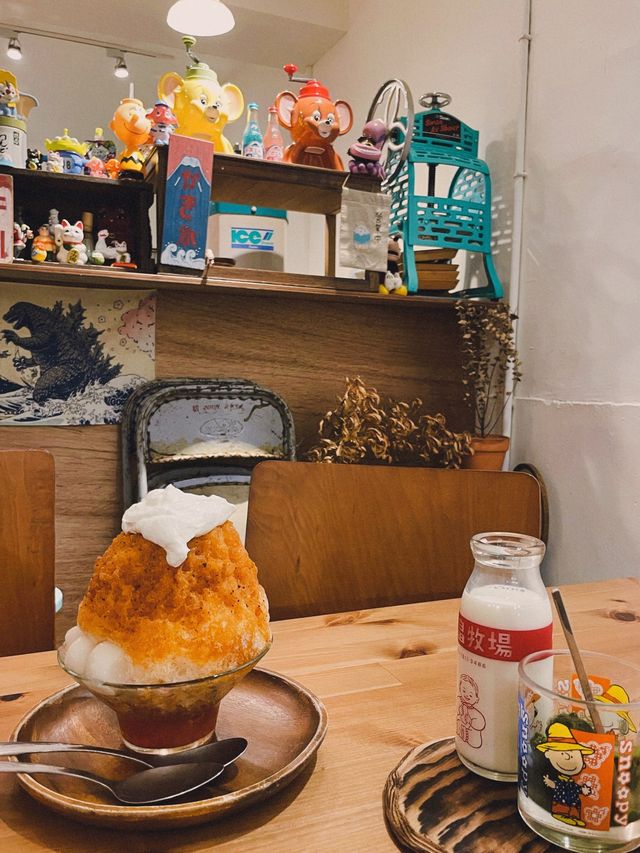 每個角落也好可愛 出片率極高の昭和玩味風冰店