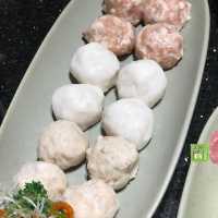 銅鑼灣美味麻辣火鍋「山止川行」