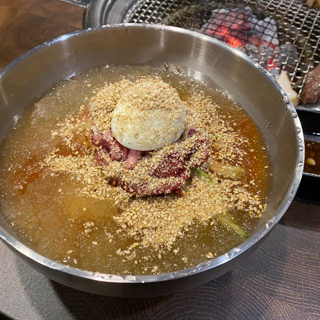 신사역 소고기 맛집 우천식육식당