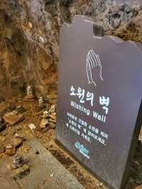 빛터널과 포토존이 있는 대항항포진지동굴🪨