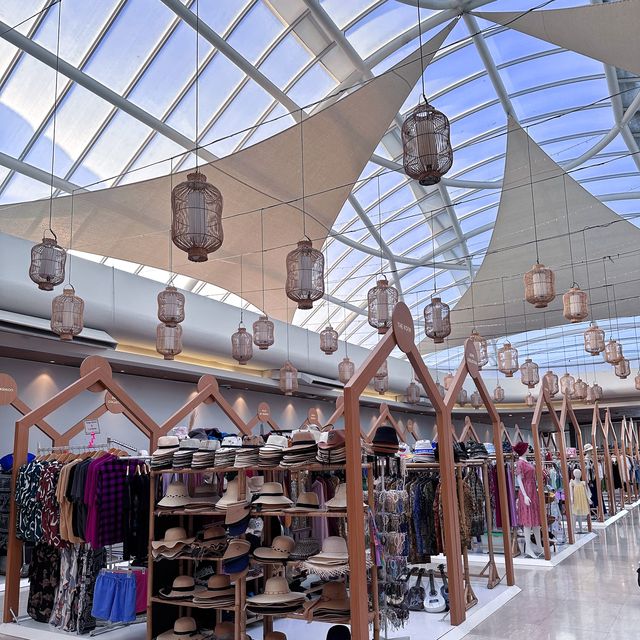 [Bali] Open-air Rooftop Shopping Mall
