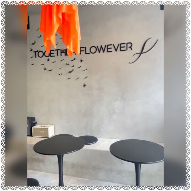 (泰國/曼谷）夢幻造景水道咖啡廳-FlowEver Cafe & Wine