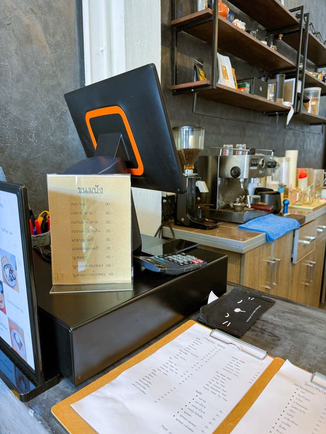 CHAPLOO CAFE ไอศครีมโฮมเมดในเมืองปัตตานี