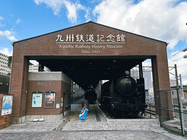 เชื่ยมชมรถไฟอันเก่าแก่ของคิวชู 🚃🇯🇵