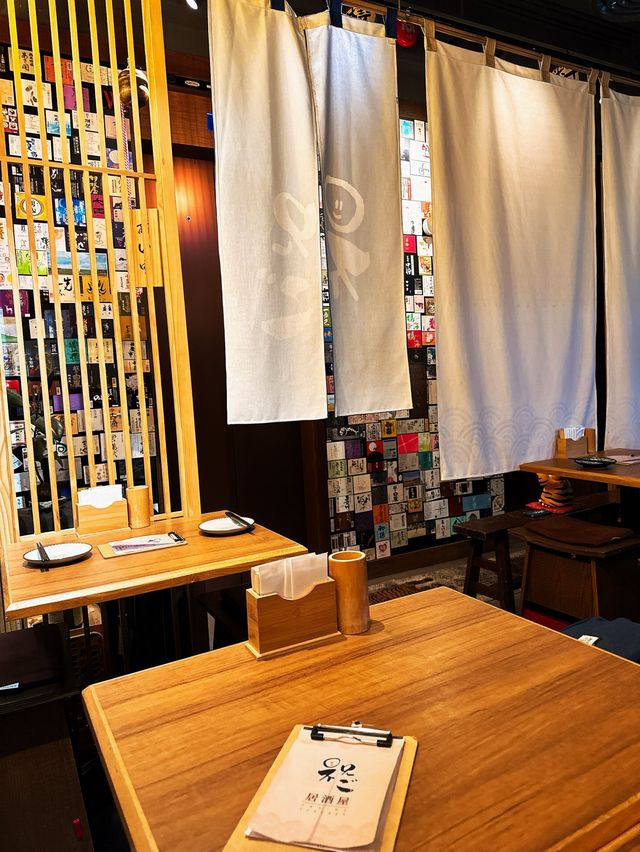 「旺角彌敦道575祝ご居酒屋,雞皮$38」 「旺角彌敦道575祝ご居酒屋,雞皮$38」