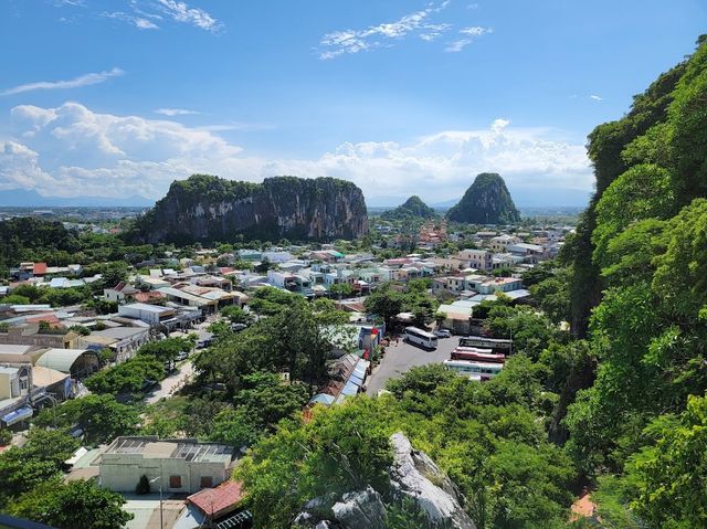 Hoa Nghiem Cave 